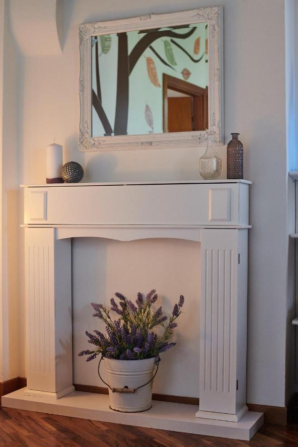 Central- Views - Air Conditioning - Easy Parking -Self Check In Perugia Luaran gambar