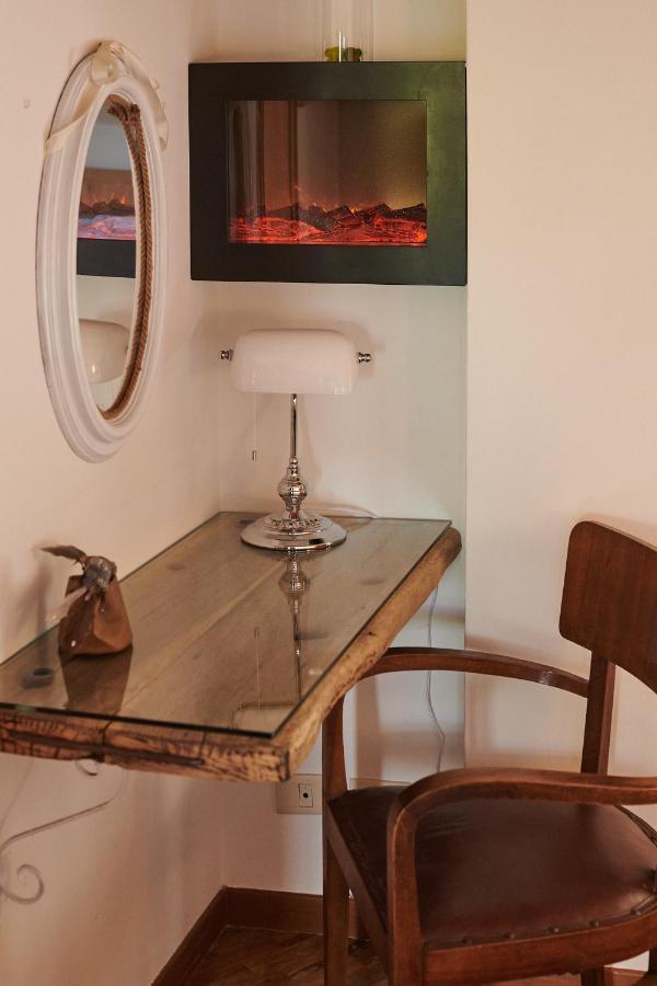 Central- Views - Air Conditioning - Easy Parking -Self Check In Perugia Luaran gambar
