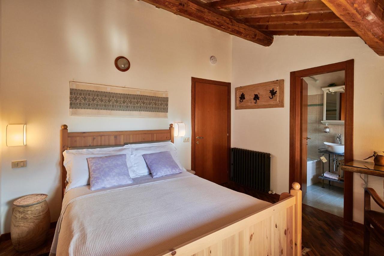 Central- Views - Air Conditioning - Easy Parking -Self Check In Perugia Luaran gambar