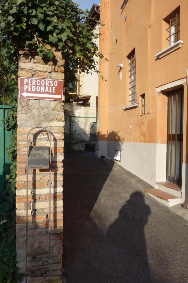 Central- Views - Air Conditioning - Easy Parking -Self Check In Perugia Luaran gambar